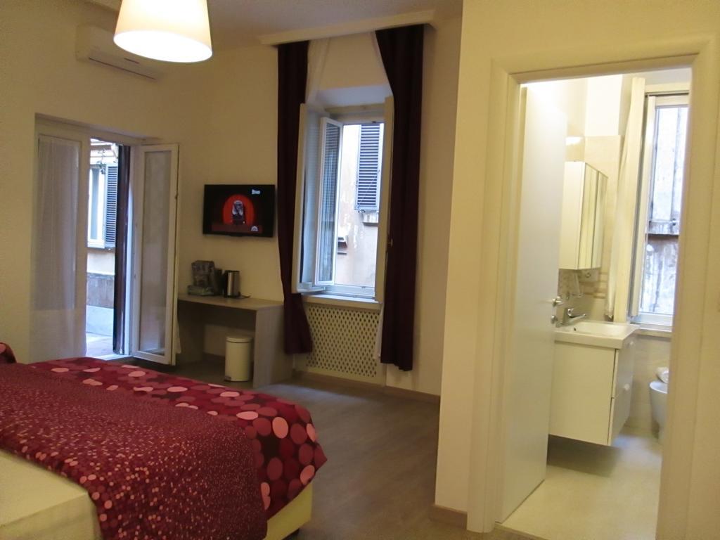Trevi Elegance Suite Roma Rom bilde
